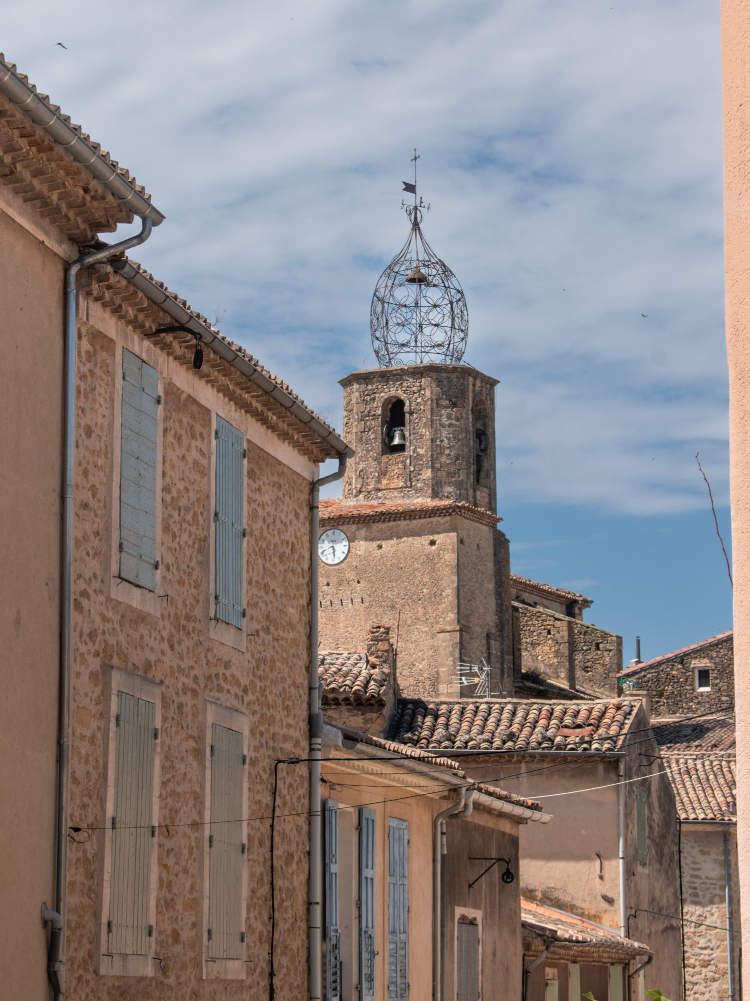 Lauris: a beautiful village in Provence