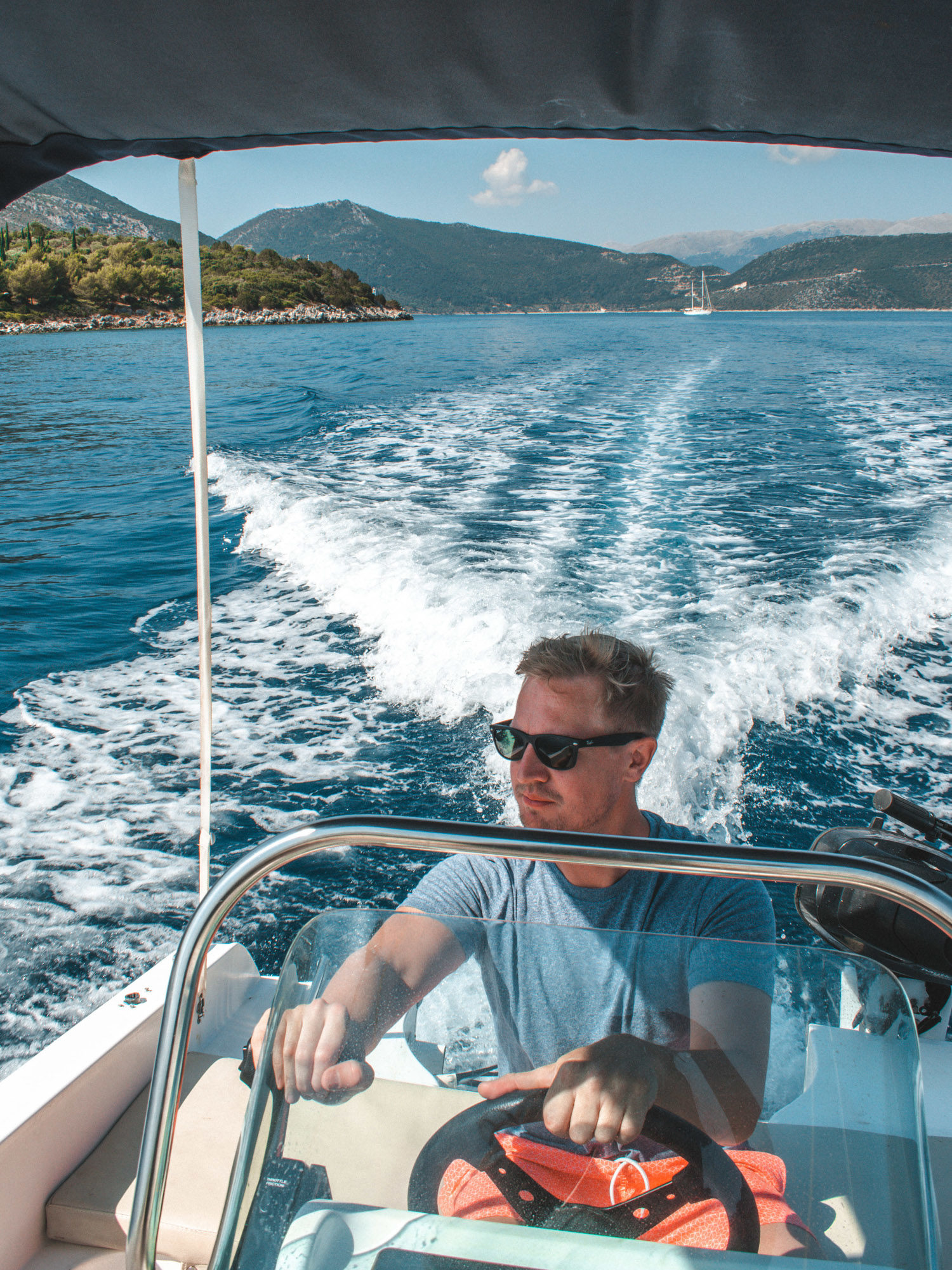 Rent a self-skippered boat Ithaca Greece