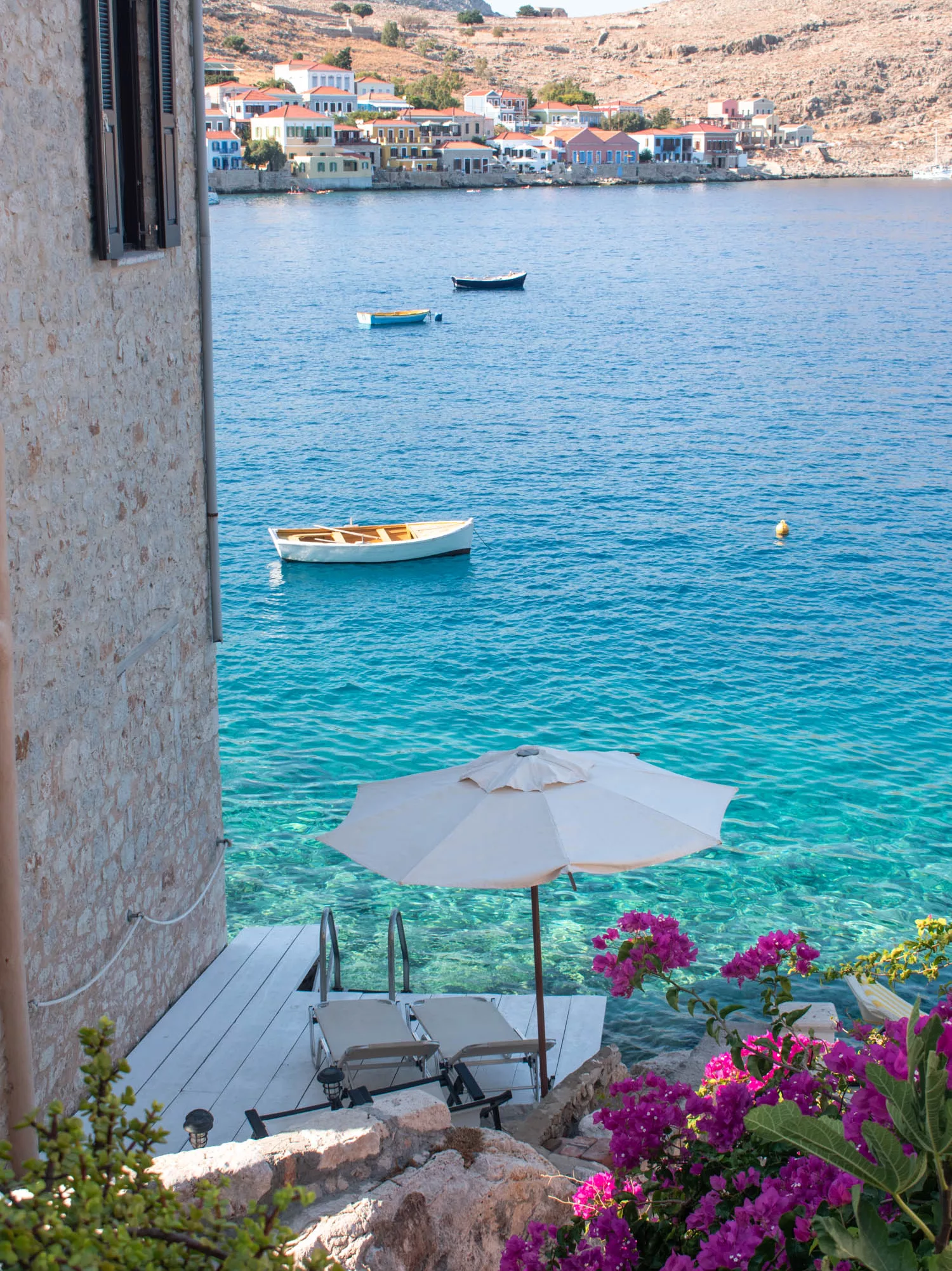 Best islands honeymoon Greece