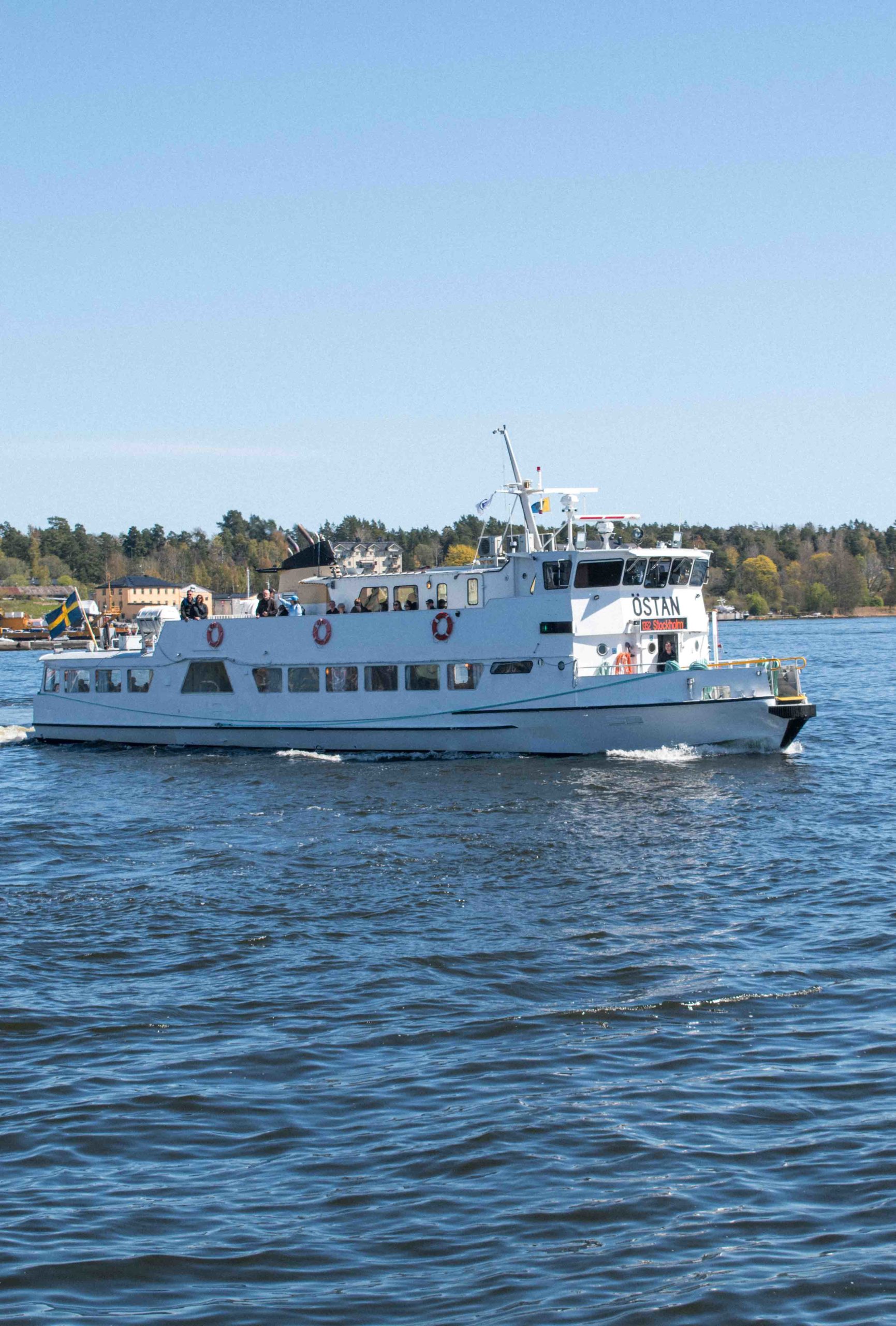 How to get to Vaxholm from Stockholm